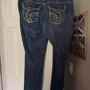 Ariya Jeans Embellished Flare - Size 13/14 Women's Ariya Jeans Y2K embroidered thumbnail 6