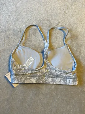 Lululemon thumbnail 4