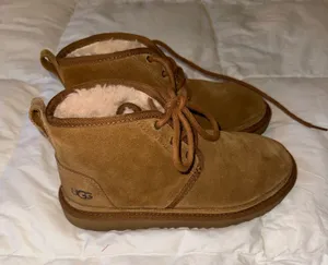 UGG Boots thumbnail 1