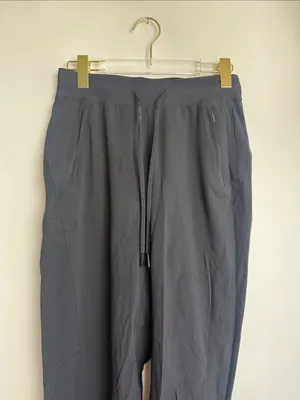Lululemon Black License To Train High Rise Joggers Pants Size 6 thumbnail 6