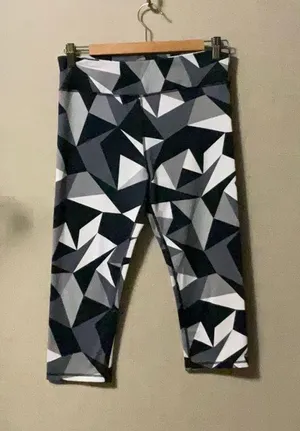 Aros women geometric pattern joggers in black and gray thumbnail 1