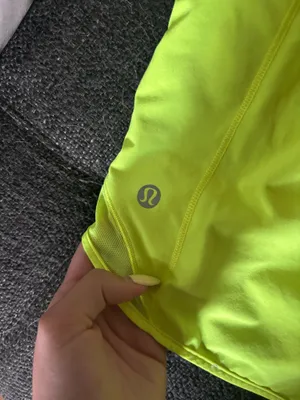 Lululemon Shorts thumbnail 3