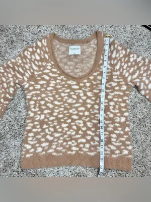 Abercrombie & Fitch Soft A&F Leopard Print Sweater Small S Tan White Scoop Neck thumbnail 9