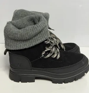 Ugg Black Ashton Hiker Lace Up Waterproof Suede Knit Boots Women Size Us 9 thumbnail 1