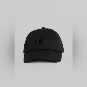 ALO Yoga Classic Off Duty Black Cap One Size. Never worn thumbnail 3