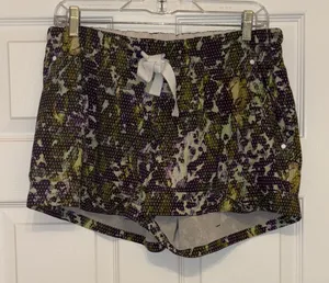 Lululemon Spring Break Away Short Floral Sport White Multi thumbnail 1