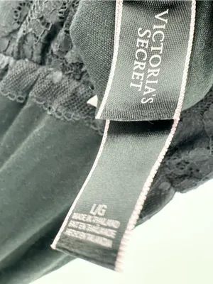 Victoria's Secret Women's Black Lace Trim Racerback Pink Bow Lingerie Size Large thumbnail 4