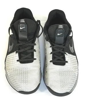 Nike Metcon 8 Premium Womens 8 Silver Iridescent Cross Training Shoes DQ4681-100 thumbnail 1
