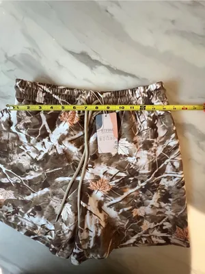 BTFBM Women’s Medium Brown Woodland Camo Sweat Shorts Drawstring NWT Pockets thumbnail 7