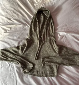 Gymshark Heathered Green Ribbed Cropped Hoodie Size XS thumbnail 1