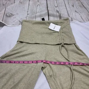 NWOT Forever 21 Avocado Green Tan Wide Leg Ruched Drawstring Fold over Pants thumbnail 7