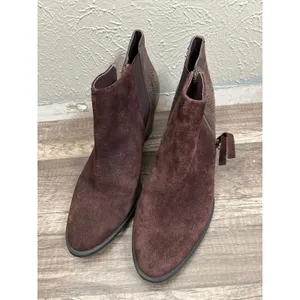 Vionic Anne Suede Ankle Boots Size 10 Brown Preppy Heeled Booties thumbnail 7