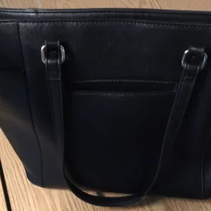 G by Guess Tote Handbag/Purse Black Size 10”H x 15.5” Across x 6” Bottom thumbnail 7