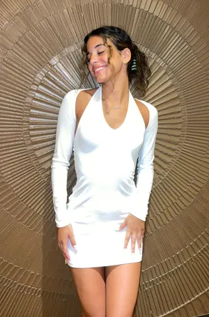 white dress Size XS thumbnail 1