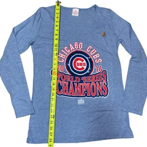 Genuine Merchandise Chicago Cubs Women's Long Sleeve Large thumbnail 8