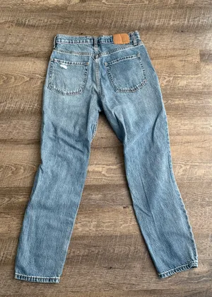 Aeropostale ripped jeans thumbnail 2