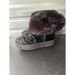 Patent Leather Quilted Black Snow‎ Boots with Fur Size 8.5 B-2 thumbnail 4