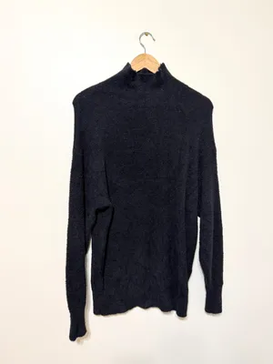 Aritzia Wilfred Free Black Mockneck Plush Sweater Size XS Oversized Black Soft thumbnail 2