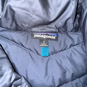 Patagonia Prow Down‎ Jacket size Small thumbnail 2