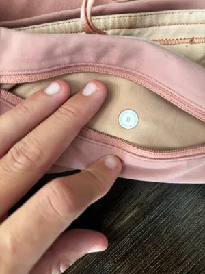 Lululemon Shorts thumbnail 3
