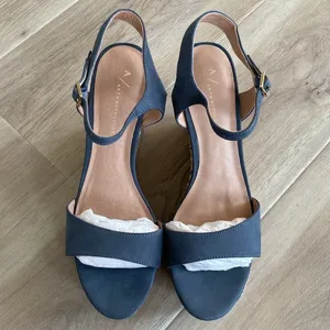 Anthropologie Arden Denim Blue Cork Platform Wedge Leather Sandals Size 9 thumbnail 3
