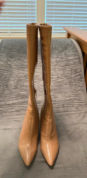 Michael Kors Boots thumbnail 2