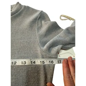 Decree light grey crewneck skater dress 3/4 sleeve flared skirt Sz M NWT thumbnail 5