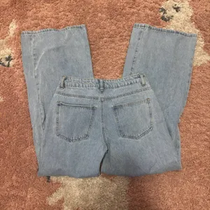 Y2K Edikted Jeans Womens XS Flare Wide Leg Bootcut Mid Rise Light Denim Wash thumbnail 3