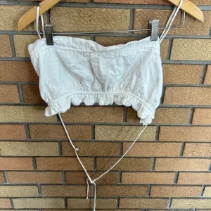 NWT Bardot The Barely There Top in Ivory Size Large/10 thumbnail 4