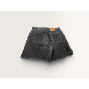 Vintage Levis 36551 Womens 14 Black Denim Bermuda Shorts USA Made High Rise thumbnail 2