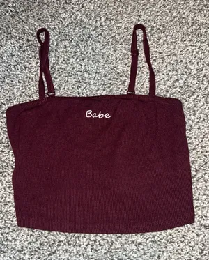 Cropped tank top thumbnail 1