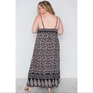 Ganji Paisley Crochet Spaghetti Strap Maxi Dress in Black/Cream Boutique NWT thumbnail 2