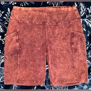 NEW! Zenana Plus Size Mineral Wash Biker Shorts w/ Pockets 3X Waist 18-21” thumbnail 3