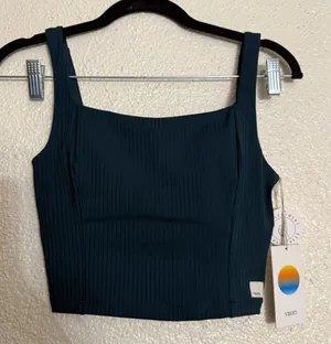 Vuori Inversion Rib Support Tank with padding in moss color size XS NWT thumbnail 1