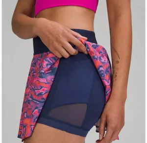 Lululemon Court Rival Skirt in Chroma Clash Multi Mineral Blue Sz 14 thumbnail 2