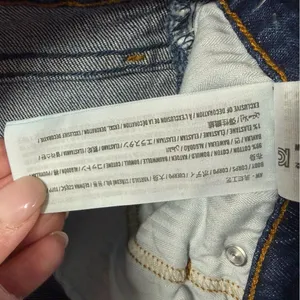 NWOT Abercrombie & Fitch‎ Curve Love 90s Straight Ultra High Rise 32/14 Short thumbnail 5