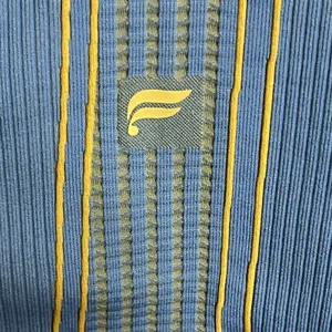 Fabletics Seamless High-Waisted Compressive Crop Leggings Size XL Blue &‎ Yellow thumbnail 9
