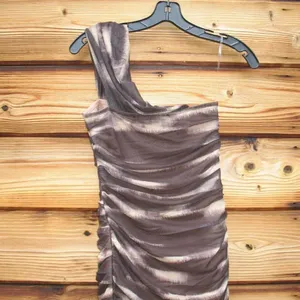NWT Elliatt Miley Fitted Midi Dress thumbnail 13