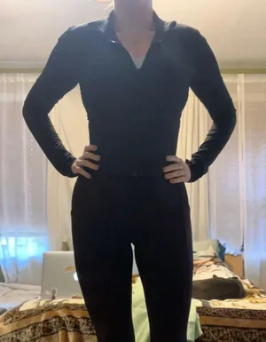 Black athletic Sports Zip Up Cropped Jacket Size Medium thumbnail 2