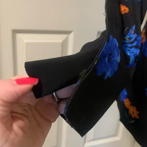 T Tahari Black Floral Blazer Colorful Blue Red Orange Flower Print Tailored Jacket thumbnail 5
