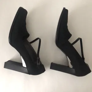 🔥 Square Toe Pump w/Strap Black Size 7 thumbnail 8