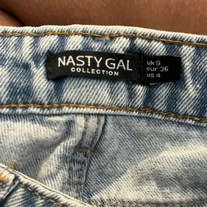 Nasty Gal cutout jeans thumbnail 4