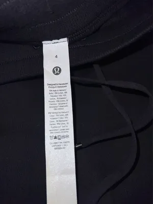 Lululemon Shorts thumbnail 3