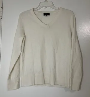 QUINCE. mongolian cashmere vneck knit ivory cream sweater medium thumbnail 1