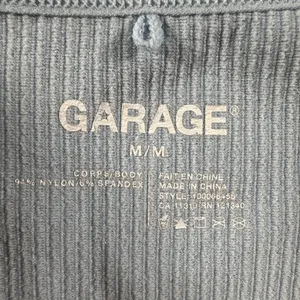 Garage Juniors Medium Blue Ribbed Crop Top V Neck Short Sleeve Stretch thumbnail 5