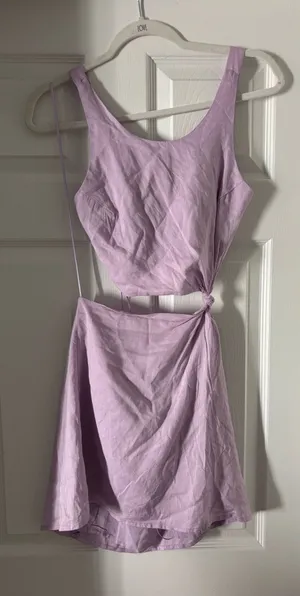 Purple Dress thumbnail 1