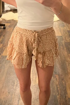 Quiet Storm floral floaty shorts thumbnail 3