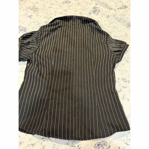 SHEIN Women's M Black Striped Short Sleeve Button-Up Shirt Casual thumbnail 5