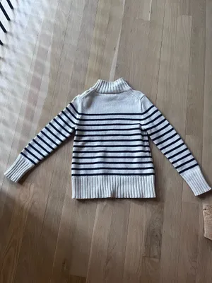 J.Crew Sweater thumbnail 2