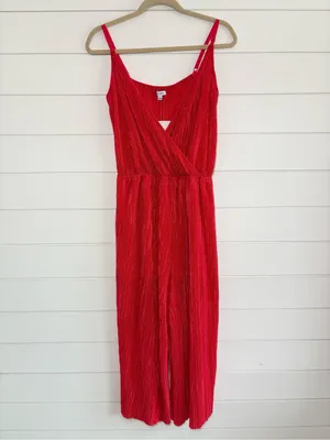 Love,Fire‎ Vibrant Red Pleated Wide-Leg Jumpsuit Sleeveless Size L NEW thumbnail 2